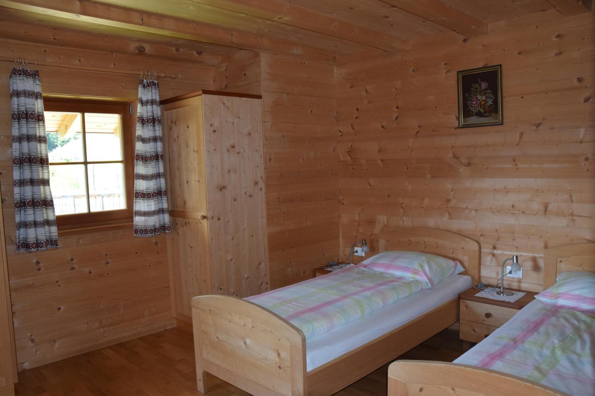 Ortlerhof Im Ultental - Urlaub Auf Dem Bauernhof Exterior foto